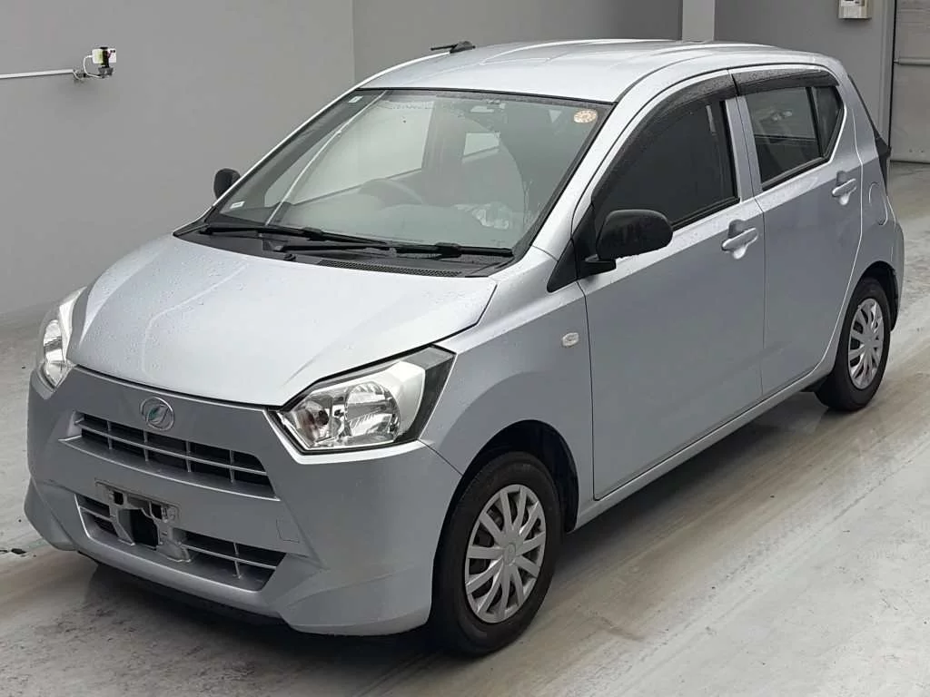 Daihatsu Mira e:S LA350S 2021